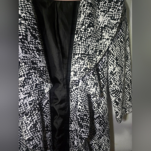 Calvin Klein Cascading Collar 3/4 Sleeves Open Blazer Women's Size 6 - Picture 3 of 7